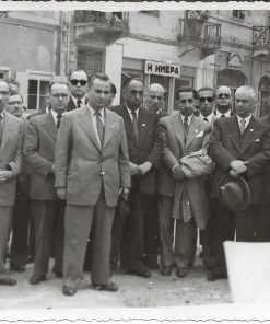 [Πάτρα, φωτογραφία]. "Συνέδριο Εμπορικών και Βιομηχανικών Επιμελητηρίων 9/5/54-12/5/54" II, ασπρόμαυρη, διαστάσεις 13Χ9cm