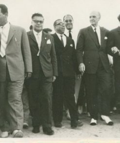 [Γ. Παπανδρέου]: Φωτογραφία ασπρόμαυρη, διαστάσεις 18Χ13