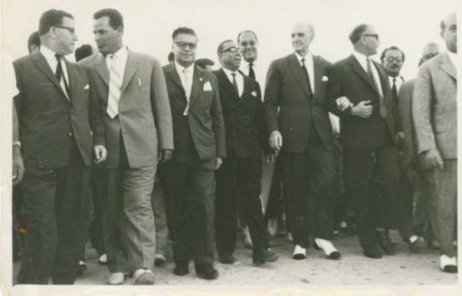 [Γ. Παπανδρέου]: Φωτογραφία ασπρόμαυρη, διαστάσεις 18Χ13